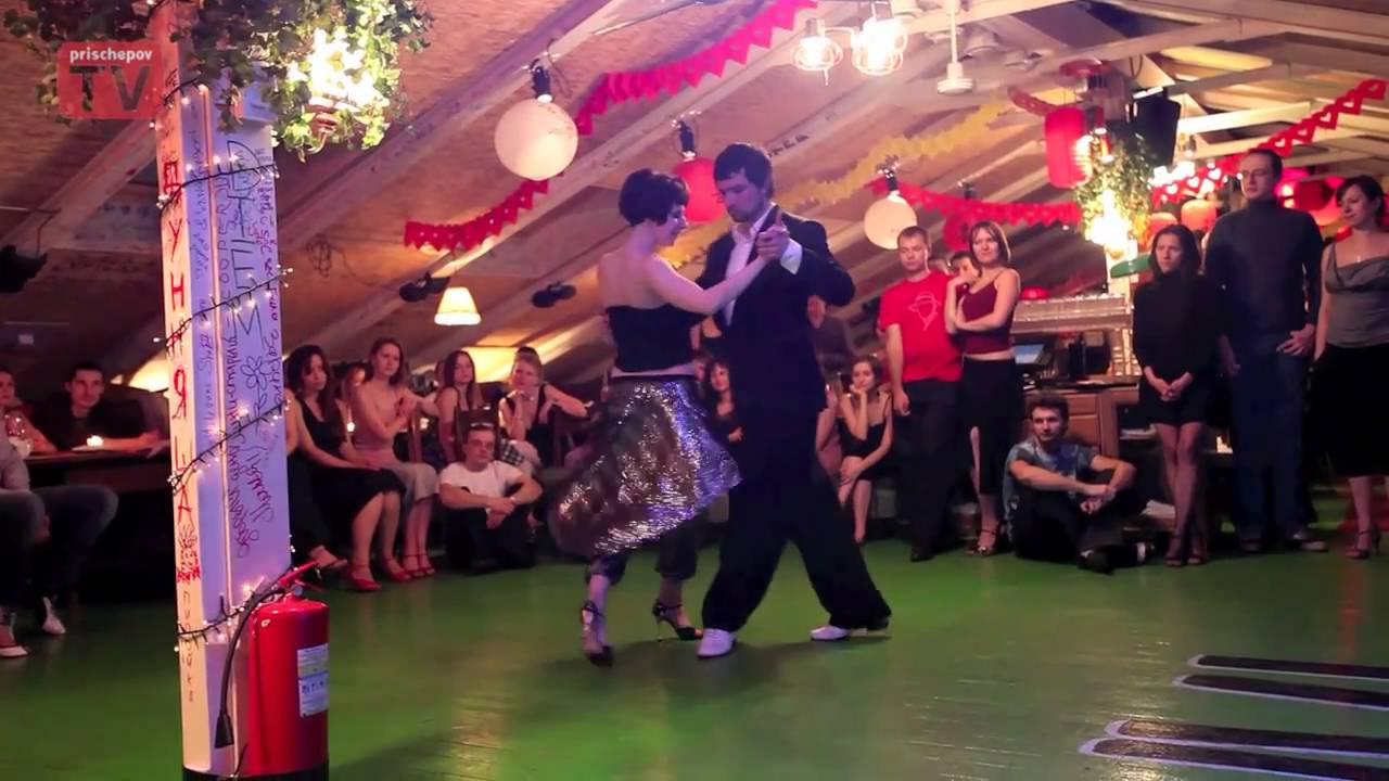 Alexander Ignatov & Kseniya Chichaeva,  Russia, Moscow, Milonga "Na Cherdake" 14.03.2011 (2)