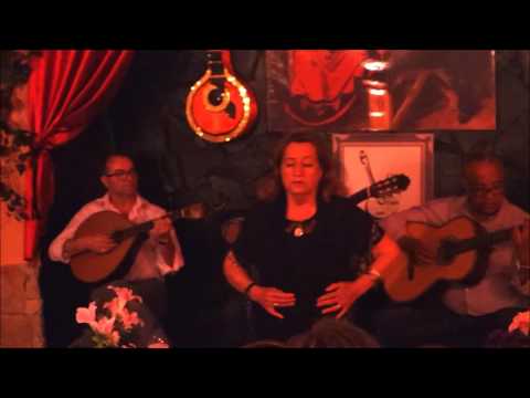Odete Carmo - "A Candeia" (Frederico de Brito / Joaquim Campos *fado vitória*)