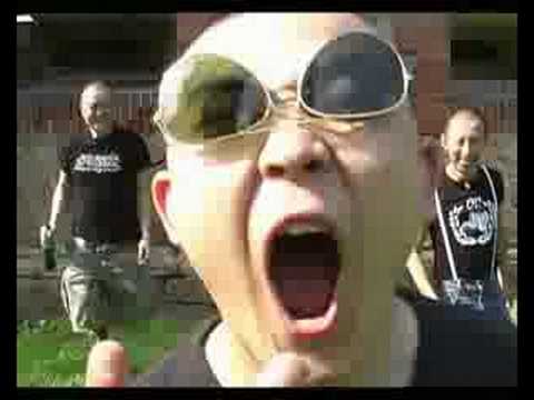 GLEICHLAUFSCHWANKUNG feat. MISANDAO - Punk & Skin in Beijing