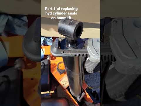 part 1 replacing hydraulic cylinder seals on boom lift JLG T500 #shorts #mechanic #mechaniclife