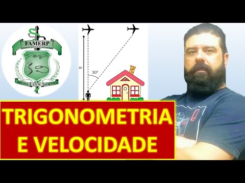 FAMERP 2022 Questão 62   Um garoto, com o auxílio de um transferidor, tenta calcular