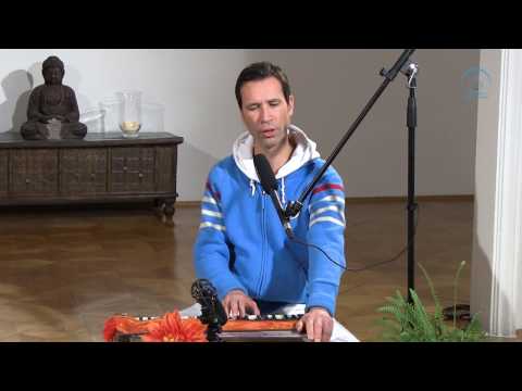 Sundaram - Interview über Yoga und Mantren