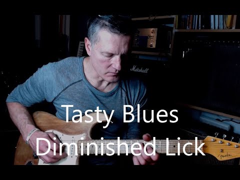 Major blues lick with diminished flavour