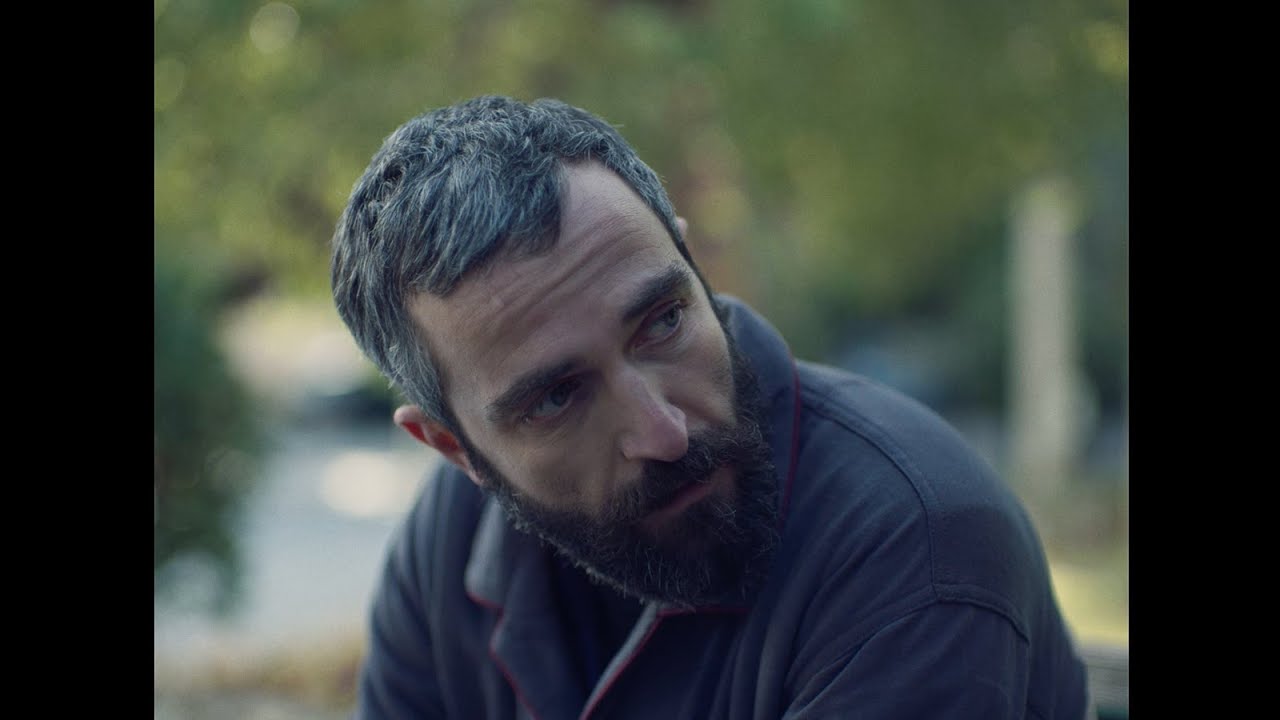 Trailer oficial de Apples - Mia - Legendado
