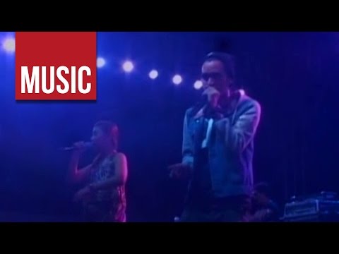 Ron Henley feat. Yumi  - "Venus"  Live!