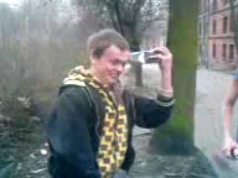 Yyy... popaprańce???