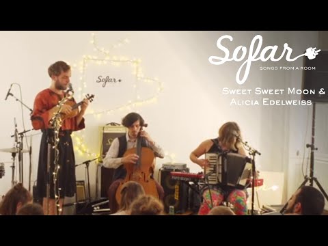 Sweet Sweet Moon & Alicia Edelweiss - Leonie | Sofar Vienna - Give a home