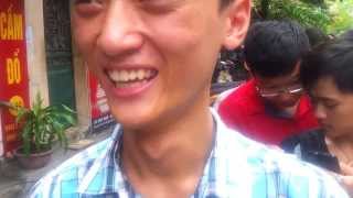 preview picture of video 'Kỷ lục xếp hàng mua bánh trung thu Bảo Phương 183 Thụy Khuê'