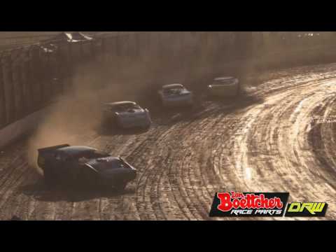 Super Sedans - Heat 1 - Summer Slam - Kingaroy Speedway - 01.01.17