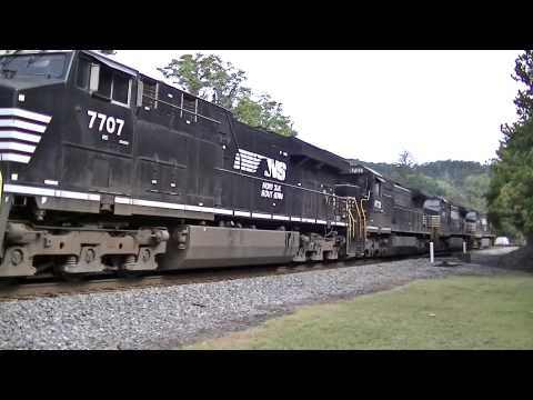 NS 6 Engine Light Power Move West at Elliston, VA