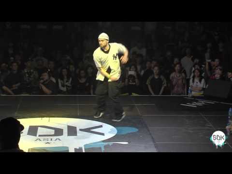 SDK ASIA 2016 Finals - House 1on1 - Endrew Style Vs Miyu