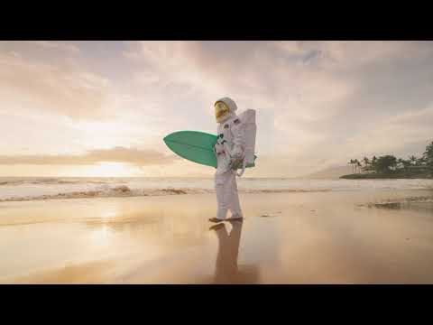 NQ Carefree Cash Payout - Astronaut Surfer :15