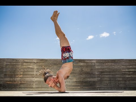 Sobre el Pincha Mayurasana