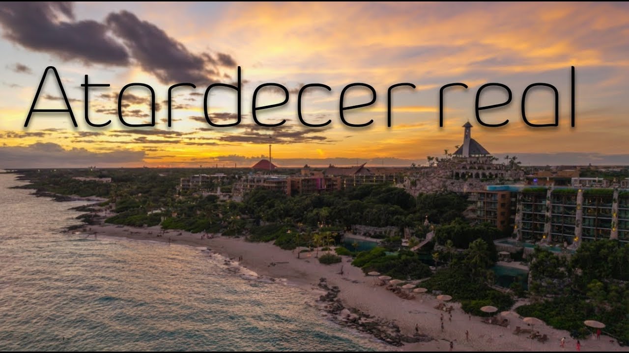 Playa del Carmen, México al atardecer