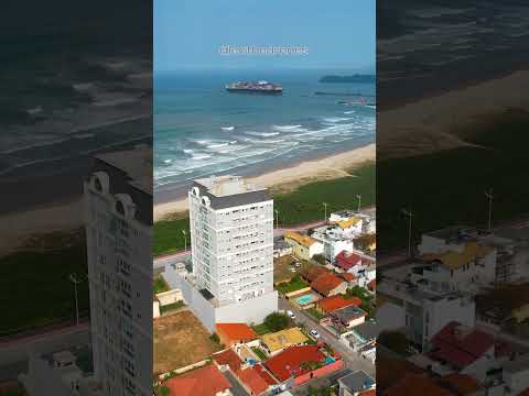 📍Navegantes, Santa Catarina, Brasil #navegantes Instagram: @levithedrones