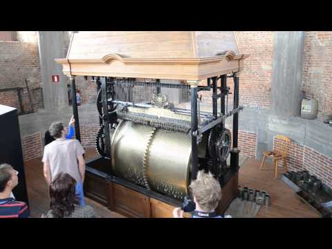 Sint Gummarus tower spring drum