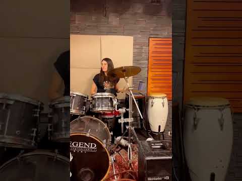 Thumbnail for #shorts - Rehearesing NANOOK’S PARTY 💚 #celticmusic #celticwomen #femaleband #live #workinginstudio by Live (band)