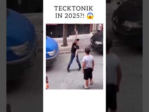 TECKTONIK IN 2025?! 😱 #tecktonik #dance #viral