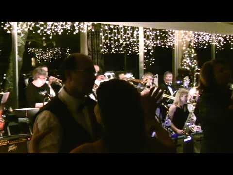 2011 NYE Gala South Bay Swing Band - I'll Be Around