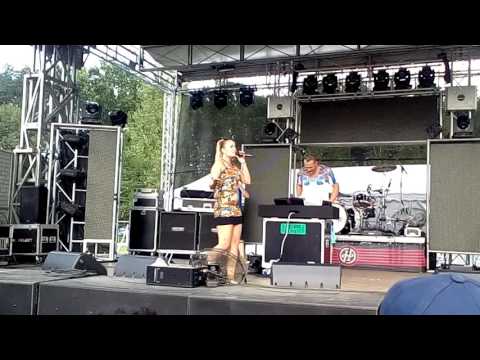 Dj Deka & Orosz Enikő Pocsaj Betyárfesztival