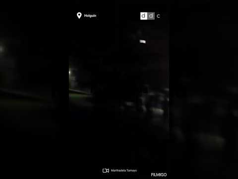 2 viejecitas gritando patria y vida durante los cacerolazos en Holguín #cubanosporelmundo #humor