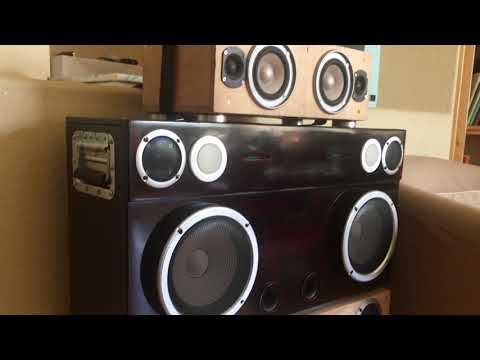 Homemade bluetooth boombox w/tda7492p amp board