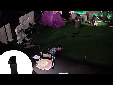 Greg plays "Hide & Seek" at G In The Park