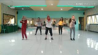 Download lagu Senam Kreasi 'Siapa Benar Siapa Salah' ( TikTokRemix) By Queen Of KESORGA Kabupaten Pinrang mp3