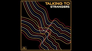 Kadr z teledysku Talking To Strangers tekst piosenki Men In Love