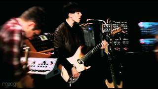Tegan &amp; Sara | Living Room | Moog Sound Lab