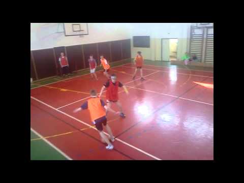 9.B vs. 8.AB 1:1 (0:0)