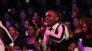 Download lagu Dyara Mangwanani - Ellard Cherayi (Zimpraise Hymns Night 1) mp3 Download lagu Dyara Mangwanani - Ellard Cherayi (Zimpraise Hymns Night 1) mp3