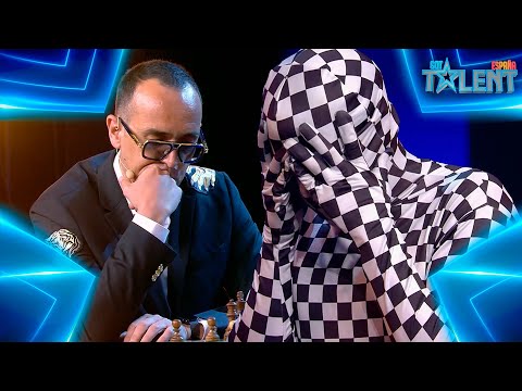 REY ENIGMA challenges RISTO MEJIDE to a GAME OF CHESS | Auditions 7 | Spain's Got Talent 7 (2021)