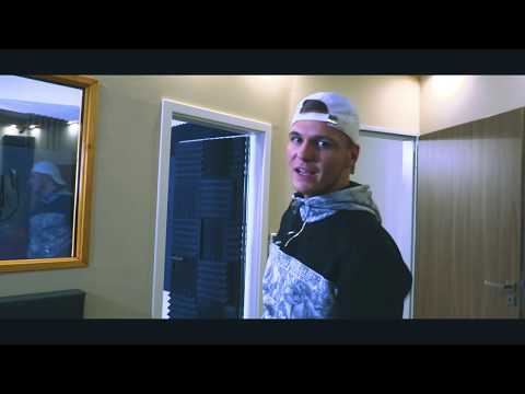 DESERT - KILOS ( STUDIO CLIP )