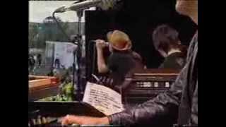 The Charlatans - Watch You In Disbelief at T in the Park 2004