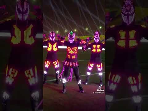 SE PONE UN TRAJE DE BAÑO Q LE QUEDA UF MI AMORR