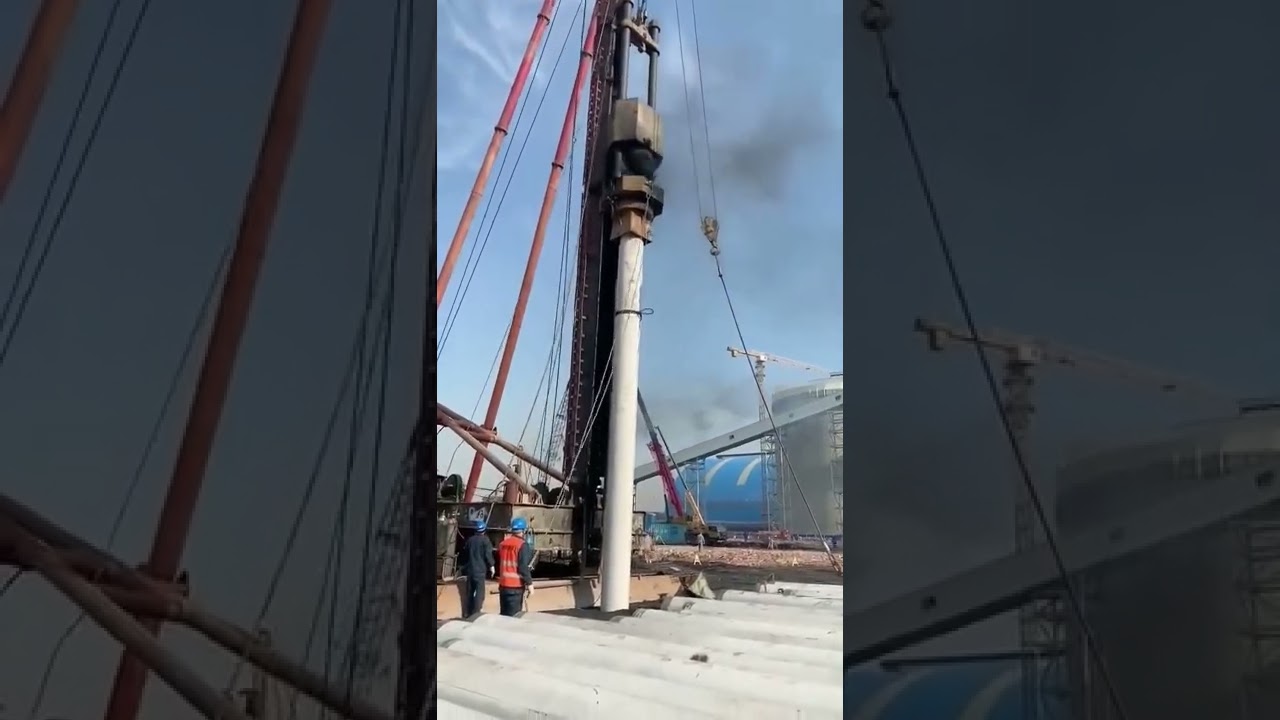 Hydraulic Pile Hammer Mounted on piling, Driven Pile Foundations #shorts