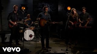 The Lone Bellow - Fake Roses - Vevo dscvr (Live)
