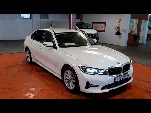 BMW 3-Series 2019 - Image 2