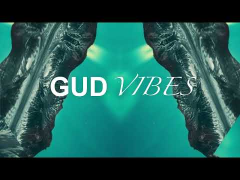 Bluckther x HENNZ x Johan Oslah - Alive Ft. OANA