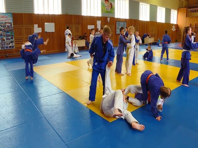 Спортсмены готовятся к межрегиональному турниру по дзюдо