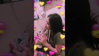 Download lagu Story wa cewe cantik minum anggur merah (amer) . mp3