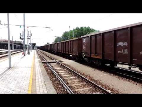 E652 in partenza da Mantova