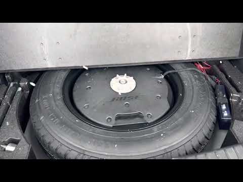 Сабвуфер от Инфинити в Мазда сх5