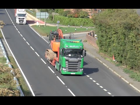 SCANIA - transporte especial, ônibus e caminhão Mercedes-Benz, VOLVO FH, MAN #truckspotting #tomir