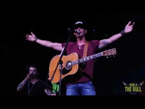 Granger Smith Performing Our Free Range Bull Series