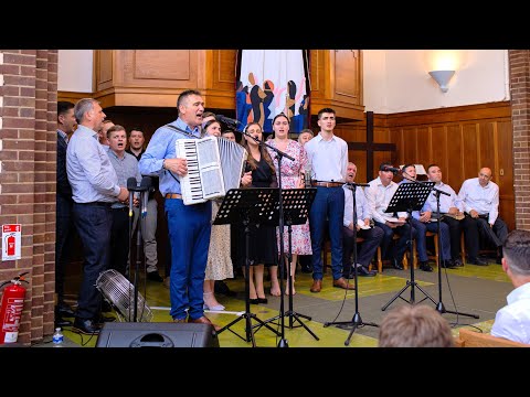 Omu-n lume-i ca vaporul. Ilie Puha  - Betel Londra 4k