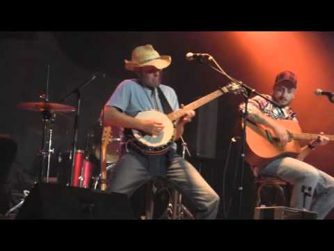 Jack Sixpack and The Bang Gang  Mississippi Mud Live @ CMA 2013 in Pullman City