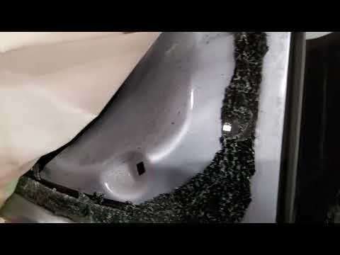 Mazda Mazda5 2011 - Image 2