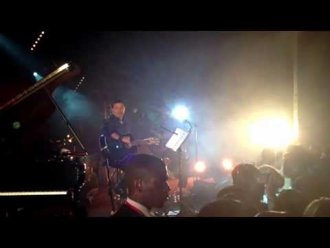 Place des grands hommes - Patrick Bruel (Live)